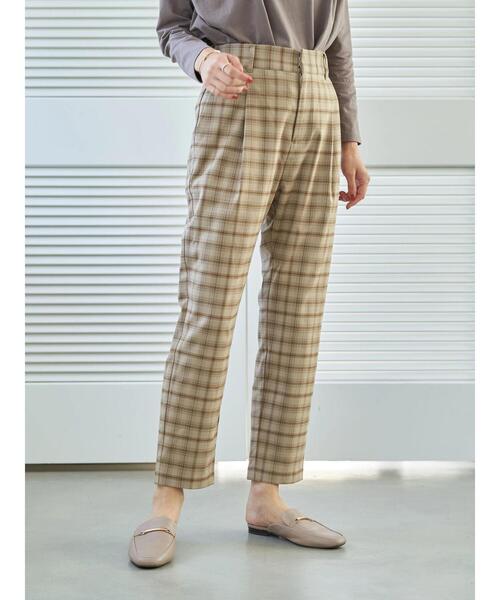 earth music&ecology(アースミュージックアンドエコロジー)の「美人シルエットパンツ(テーパード) *(その他パンツ・レディース・ブラック/ブラウン/ミント/ラベンダー/チェック/ブラウン系その他4・S/M/L)」の13枚目の写真