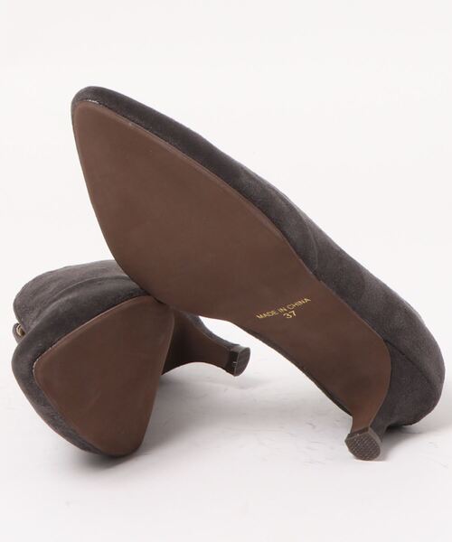 flower（フラワー）の「フェミニンアンクルカットブーツ（ブーツ・レディース・ベージュ/グレー・8/7）」の4枚目の写真