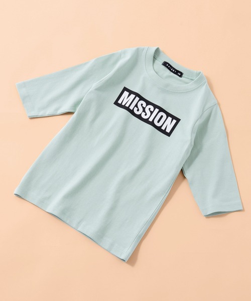 SHISKY（シスキー）の「SHISKY / シスキー ロゴプリント ビックシルエット クルーネック 7分袖 トップス カットソー キッズ（Tシャツ/カットソー・キッズ・オフホワイト/ベージュ系その他/ホワイト系その他2/ブラック/チャコール/オレンジ/ブラック系その他3/ブラック系その他/グレー系その他2/モカ/サックスブルー/ホワイト系その他/杢グレー/ベージュ/ホワイト系その他3/ブラウン系その他/ブラック系その他2/グリーン系その他/ミント/グレー系その他・110/150/130/160/140/120）」の18枚目の写真