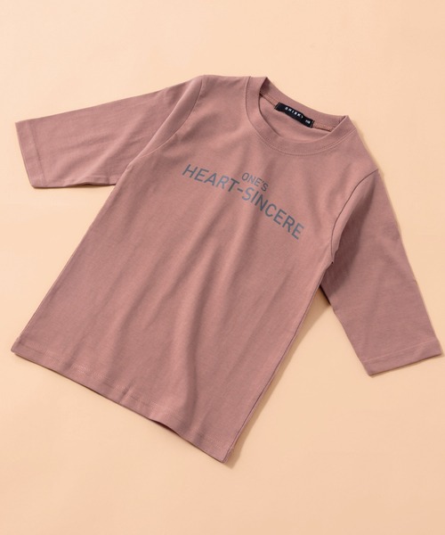 SHISKY（シスキー）の「SHISKY / シスキー ロゴプリント ビックシルエット クルーネック 7分袖 トップス カットソー キッズ（Tシャツ/カットソー・キッズ・オフホワイト/ベージュ系その他/ホワイト系その他2/ブラック/チャコール/オレンジ/ブラック系その他3/ブラック系その他/グレー系その他2/モカ/サックスブルー/ホワイト系その他/杢グレー/ベージュ/ホワイト系その他3/ブラウン系その他/ブラック系その他2/グリーン系その他/ミント/グレー系その他・110/150/130/160/140/120）」の13枚目の写真