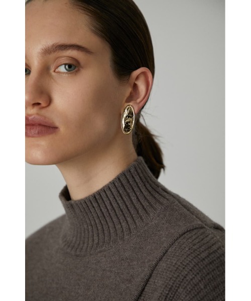 RIM.ARK(リムアーク)の「Melting texture earring(ピアス(両耳用)・レディース・シルバー/ゴールド・FREE)」の10枚目の写真