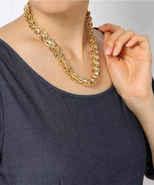 BEAUTY&YOUTH UNITED ARROWS（ビューティーアンドユースユナイテッドアローズ）の「BYMCM ダブルチェーン ビジューネックレス ◆（ネックレス・レディース・ゴールド/ブラック・フリー）」の4枚目の写真