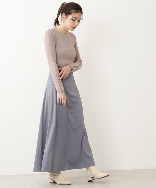 N.(N. Natural Beauty Basic)(エヌエヌナチュラルビューティーベーシック)の「◆ポイントボタンランダムリブニット(ニット/セーター・レディース・ベージュ/ネイビー/オフホワイト/ブルー・MEDIUM)」の7枚目の写真