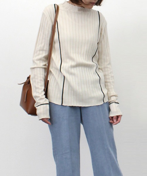 STYLEBLOCK(スタイルブロック)の「綿タッチリブ編み配色ラインプチハイネックプルオーバー(ニット/セーター・レディース・アイボリー/ラベンダー/ブラック/ベージュ・M)」の1枚目の写真