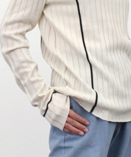 STYLEBLOCK(スタイルブロック)の「綿タッチリブ編み配色ラインプチハイネックプルオーバー(ニット/セーター・レディース・アイボリー/ラベンダー/ブラック/ベージュ・M)」の9枚目の写真