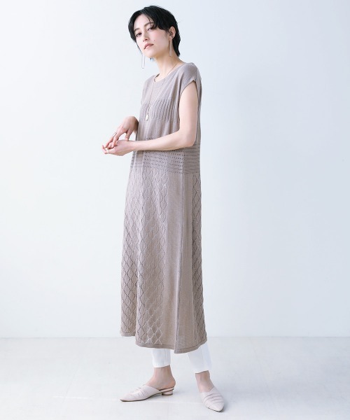 Bou Jeloud（ブージュルード）の「透かし柄◆美ラインニットワンピース（ワンピース・レディース・ベージュ/グリーン/A・FREE）」の6枚目の写真