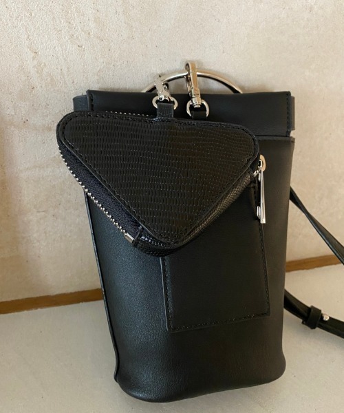 Aunt Marie's（アントマリーズ）の「リングハンドルレザーマルチショルダーバッグ/3way（ショルダーバッグ・レディース・ホワイト/ブラック・FREE）」の10枚目の写真