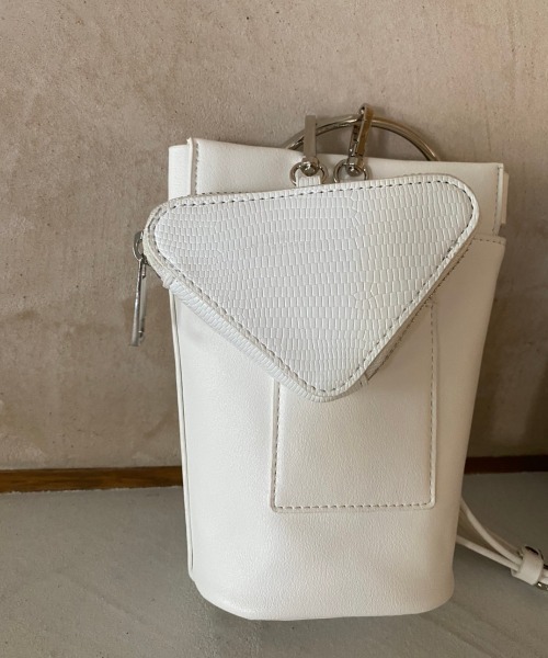 Aunt Marie's（アントマリーズ）の「リングハンドルレザーマルチショルダーバッグ/3way（ショルダーバッグ・レディース・ホワイト/ブラック・FREE）」の15枚目の写真