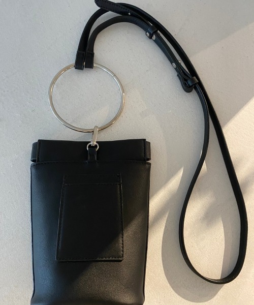 Aunt Marie's（アントマリーズ）の「リングハンドルレザーマルチショルダーバッグ/3way（ショルダーバッグ・レディース・ホワイト/ブラック・FREE）」の3枚目の写真