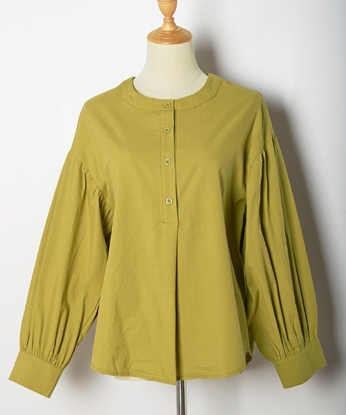 Futier land(フューティアランド)の「バルーンスリーブバンドカラーシャツブラウス(シャツ/ブラウス・レディース・ブラック/ブラウン/オフホワイト/グリーン系その他/パープル/ライトパープル/ピンク/ラベンダー/ブルーグレー/アイボリー/オレンジ・MEDIUM/LARGE/X-LARGE)」の15枚目の写真