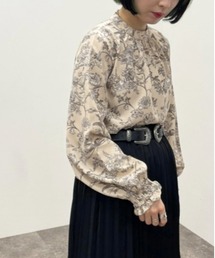 apres jour mignon | ハイネック花柄ブラウス 【ZOZOTOWN限定アイテム】(シャツ/ブラウス)