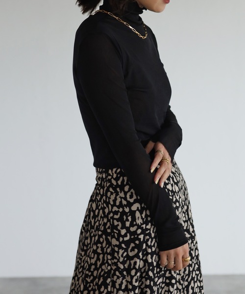 ap retro(アプレトロ)の「メロウシースルーインナー【ZOZO限定アイテム】(Tシャツ/カットソー・レディース・アイボリー/ブラック/ホワイト・FREE)」の5枚目の写真