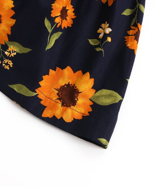 Seraph（セラフ）の「ひまわり柄ギャザースカート（スカート・キッズ・ネイビー/オフホワイト・90/100/110/120/80/130/95/140）」の10枚目の写真