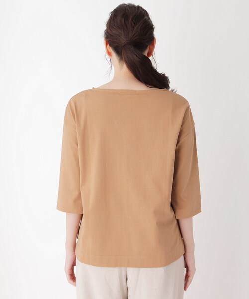 pink adobe（ピンクアドベ）の「◆【M-LL/UVケア/ひんやり】ベーシック7分袖プルオーバー（Tシャツ/カットソー・レディース・オフホワイト/ホワイト系5/チャコールグレー/キャメル・38/42/40）」の7枚目の写真