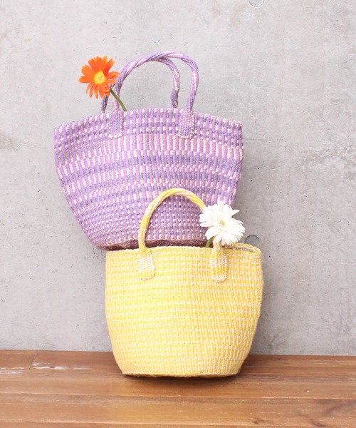bulle de savon（ビュルデサボン）の「アクリル タイダイ サイザルカゴバッグ（かごバッグ・レディース・パープル/イエロー・FREE）」の7枚目の写真