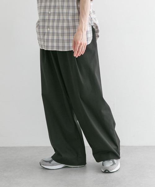 UR Lab.（アーバンリサーチラボ）の「UR Lab.　タックワイドパンツ（その他パンツ・メンズ・ブラック/オフホワイト/グレー・MEDIUM/LARGE）」の12枚目の写真