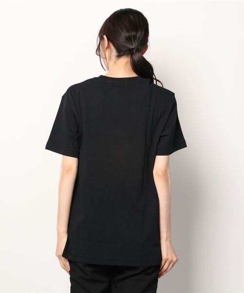 VANQUISH（ヴァンキッシュ）の「VANQUISH / ヴァンキッシュ ワンポイントロゴ 半袖Tシャツ（Tシャツ/カットソー・メンズ・サンドベージュ/ライトパープル/ブラック/ライトピンク/ホワイト・XL/M/L）」の7枚目の写真