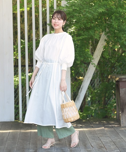 rps（アールピーエス）の「バンドカラーレイヤー風シャツワンピース（ワンピース・レディース・オフホワイト/ブラック/グリーン・M）」の4枚目の写真