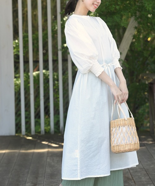 rps（アールピーエス）の「バンドカラーレイヤー風シャツワンピース（ワンピース・レディース・オフホワイト/ブラック/グリーン・M）」の8枚目の写真