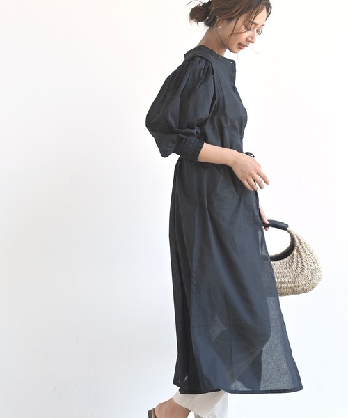 rps（アールピーエス）の「バンドカラーレイヤー風シャツワンピース（ワンピース・レディース・オフホワイト/ブラック/グリーン・M）」の17枚目の写真