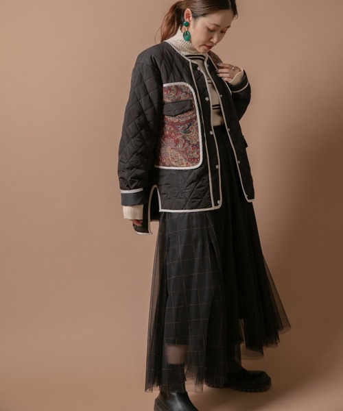 Eimee Law(エイミーロウ)の「ジャガードポケットキルトJK(その他アウター・レディース・ブラック/キャメル・38)」の12枚目の写真