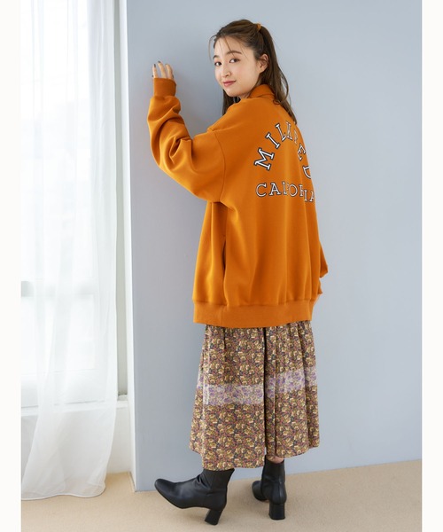 MILKFED.(ミルクフェド)の「ARCH LOGO BLOUSON(ブルゾン・レディース・チャコール/オレンジ・ONE SIZE)」の17枚目の写真