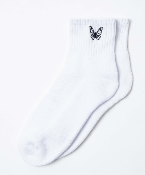 WEGO（ウィゴー）の「WEGO/アンクルパイルバタフライソックス（ソックス/靴下・レディース・ホワイト/ブラック・23-25cm）」の2枚目の写真