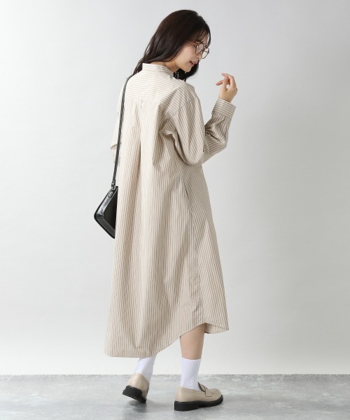 RAGEBLUE（レイジブルー）の「ストライプシャツワンピース/203136（シャツワンピース・レディース・ベージュ/ブルー・FREE）」の3枚目の写真