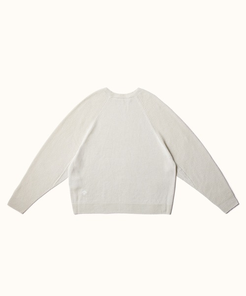 DESCENTE(デサント)の「【RE:DESCENTE SEED100 】ホールガーメントニット“リラックス” / Wholegarment Sweater "Relax"(ニット/セーター・メンズ・ホワイト/ブラック・MEDIUM/LARGE)」の5枚目の写真
