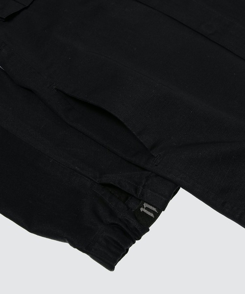 11 by Boris Bidjan Saberi ( ボリスビジャンサベリ)の「S1B(ミリタリージャケット・メンズ・ブラック・MEDIUM/LARGE)」の3枚目の写真