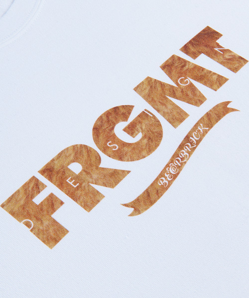 BE@RBRICK（ベアブリック）の「BE@RTEE fragmentdesign 2021 - FUR LOGO（Tシャツ/カットソー・メンズ・ホワイト/ブラック・LARGE/MEDIUM/X-LARGE/SMALL）」の4枚目の写真