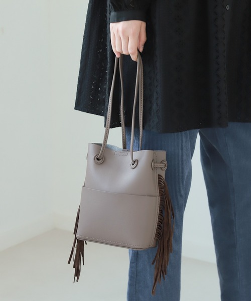 セール サイドフリンジショルダーバッグ ショルダーバッグ Lakole ラコレ のファッション通販 Zozotown