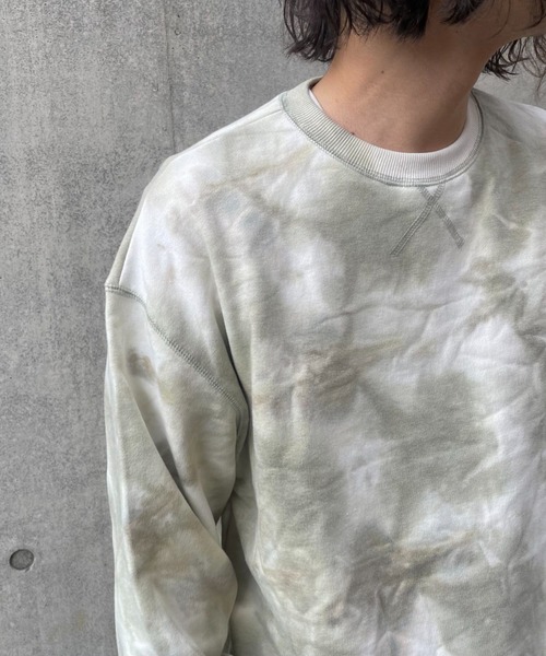 natto(ナット)の「【ユニセックスアイテム】tie dye pullover sweat / オーバーサイズタイダイ柄スウェット(スウェット・メンズ・カーキ・FREE)」の11枚目の写真