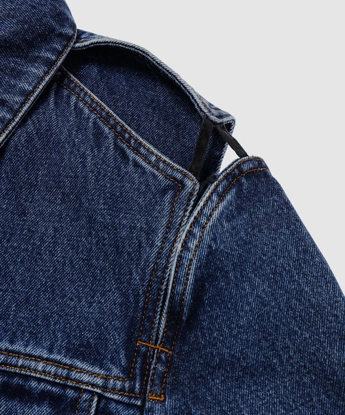 Y/Project(ワイプロジェクト)の「CLASSIC PEEP SHOW DENIM JACKET(デニムジャケット・メンズ・ネイビー系・S/XS)」の2枚目の写真