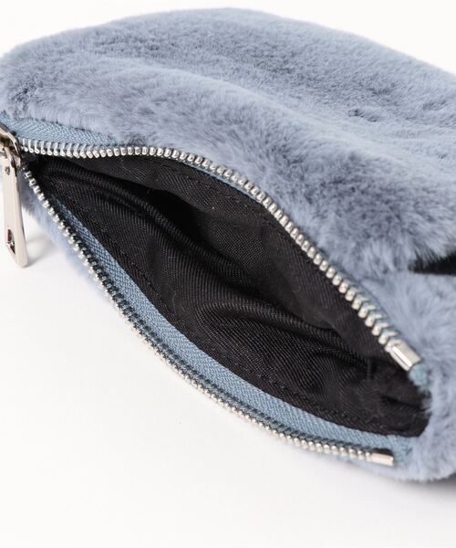 ALICE MARTHA（アリスマシャ）の「【ALICE MARTHA/アリスマーサ】スマホショルダーバッグ/WEB限定商品（ショルダーバッグ・レディース・ホワイト/ブラック/ベージュ/その他/モカ/ブルー系その他4・FREE）」の7枚目の写真