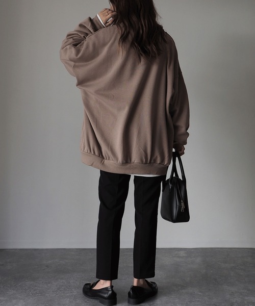 Riberry（リベリー）の「裏起毛ビッグスウェットプルオーバー（スウェット・レディース・アイボリー/スミクロ/ブラウン/モカ/ベージュ/ラベンダー/ライトグリーン・FREE）」の18枚目の写真