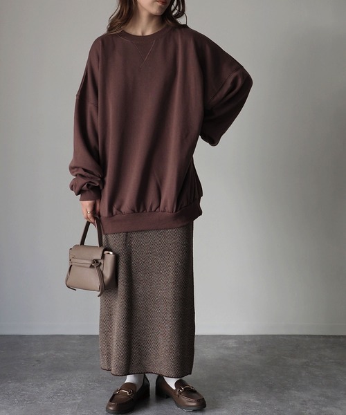 Riberry（リベリー）の「裏起毛ビッグスウェットプルオーバー（スウェット・レディース・アイボリー/スミクロ/ブラウン/モカ/ベージュ/ラベンダー/ライトグリーン・FREE）」の8枚目の写真