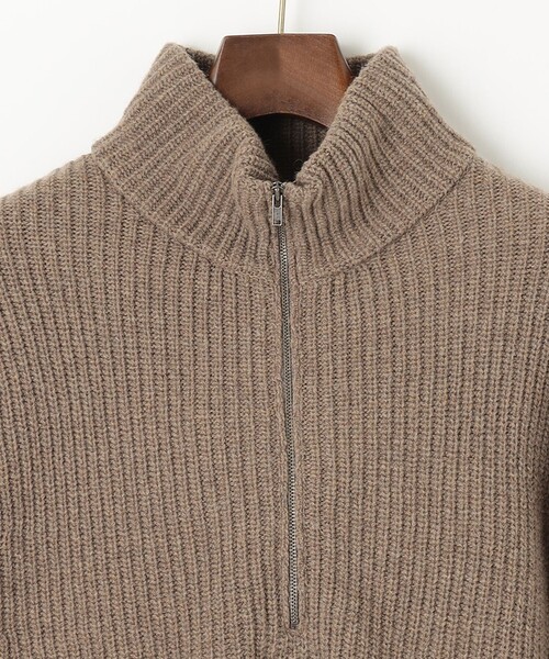 J.PRESS YORK STREET(ジェイプレスヨークストリート)の「【UNISEX】WINTERハーフZIP ニット(ニット/セーター・メンズ・グレー系/グリーン系/ネイビー系/黄土色系・SMALL/MEDIUM/LARGE)」の9枚目の写真