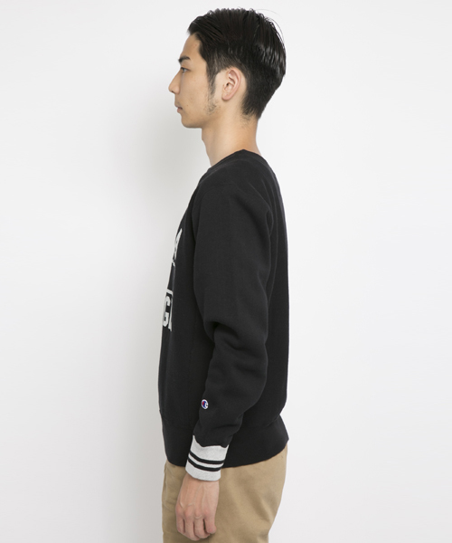 Champion（チャンピオン）の「XLARGE×Champion COLLEGIATE CREW NECK / チャンピオン（スウェット・メンズ・アッシュ/ブラック/ホワイト・LARGE/SMALL/MEDIUM/X-LARGE）」の7枚目の写真