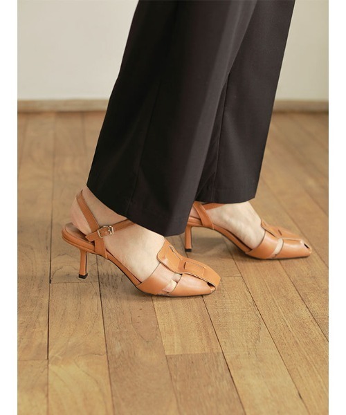 ACYM（アシーム）の「Weave deisign ミュール（パンプス・レディース・ブラック/ブラウン・SMALL/MEDIUM/LARGE）」の8枚目の写真