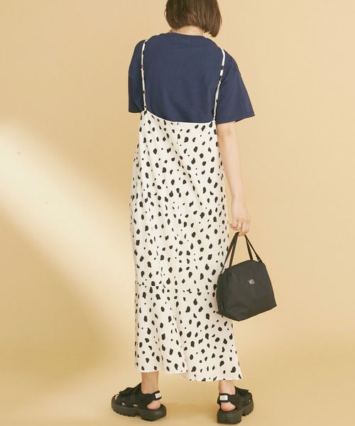 LAVEANGE（ラビアンジェ）の「Recycled nylon 3BELT SANDAL（サンダル・レディース・ブラック/ベージュ/カーキ・S/M/L）」の7枚目の写真