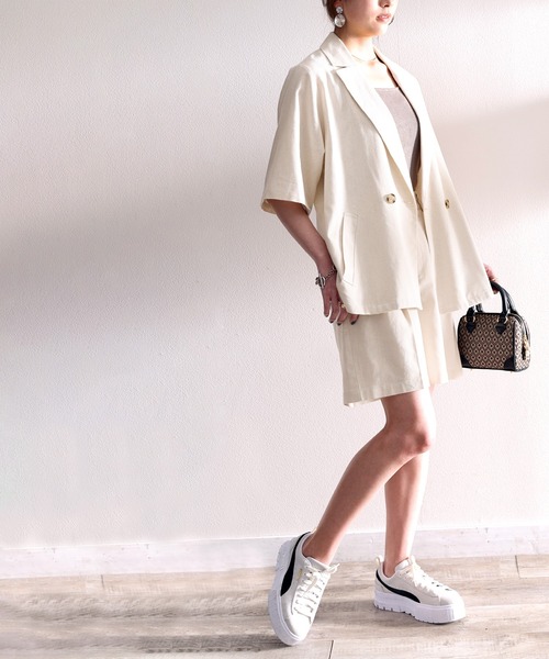 classicalelf（クラシカルエルフ）の「大人の抜け感。コットン素材のタックショートパンツ（その他パンツ・レディース・ブラック/サンドベージュ/ナチュラル・SMALL/MEDIUM/LARGE/X-LARGE）」の6枚目の写真