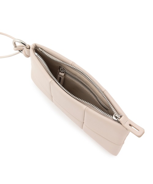 ADD CULUMN（アドカラム）の「【ADD CULUMN】PUFF - MINI SHLD（ショルダーバッグ・レディース・ブラック/オフホワイト/オレンジ系その他/ダークラベンダー・FREE）」の22枚目の写真