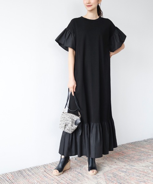 ELFRANK（エルフランク）の「異素材ドッキングフリルスリーブロングワンピース【洗える】（ワンピース・レディース・ブラック/ネイビー・FREE）」の6枚目の写真