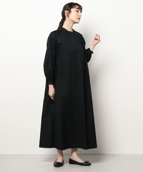 ROPE'（ロペ）の「【秋にも使える】コットン2WAYボリュームワンピース【WEB/アウトレット店舗限定】（ワンピース・レディース・ブラック/ピンク・38/36）」の5枚目の写真