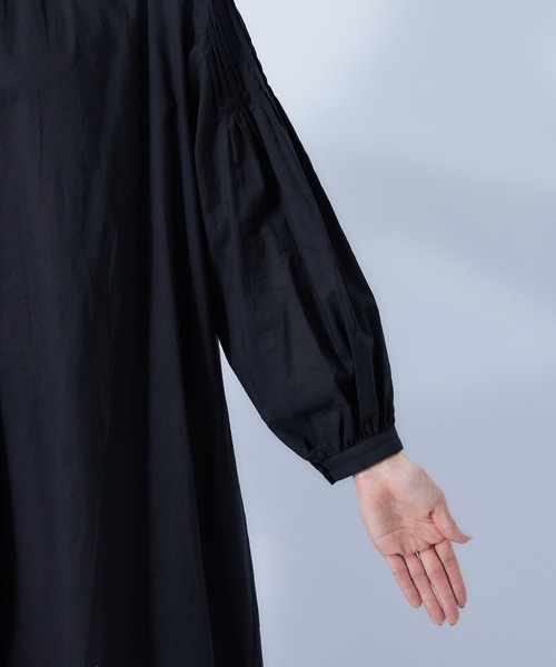 ROPE'（ロペ）の「【秋にも使える】コットン2WAYボリュームワンピース【WEB/アウトレット店舗限定】（ワンピース・レディース・ブラック/ピンク・38/36）」の17枚目の写真