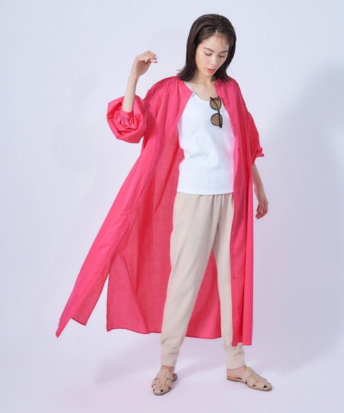 ROPE'（ロペ）の「【秋にも使える】コットン2WAYボリュームワンピース【WEB/アウトレット店舗限定】（ワンピース・レディース・ブラック/ピンク・38/36）」の21枚目の写真