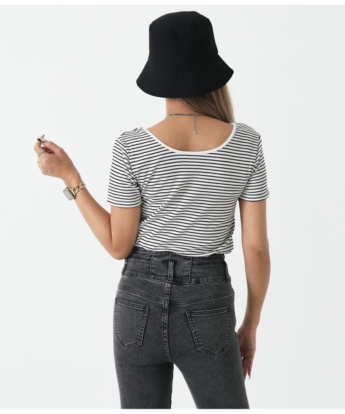 ANAP（アナップ）の「前後2WAYリブボーダーTシャツ（Tシャツ/カットソー・レディース・アイボリー/ブラック/グリーン・FREE）」の12枚目の写真