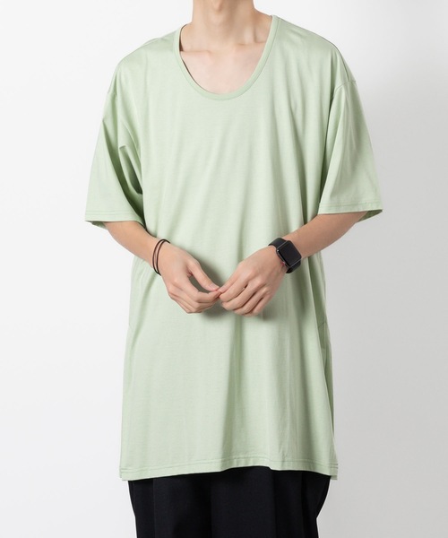 ato(アトウ)の「U-NECK LONG T(Tシャツ/カットソー・メンズ・ホワイト/ブラック/ライトグリーン・46/48)」の1枚目の写真