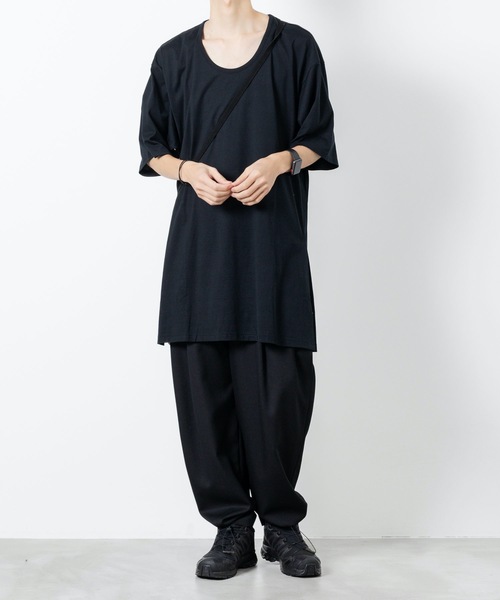 ato(アトウ)の「U-NECK LONG T(Tシャツ/カットソー・メンズ・ホワイト/ブラック/ライトグリーン・46/48)」の20枚目の写真